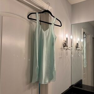 Elegant Mint Green Women's Dress